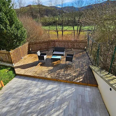 La Parenthese Des Monts Feriehus Bessenay